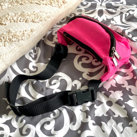 Riley Rose Limited Edition Fanny Pack - Picture 8 of 8